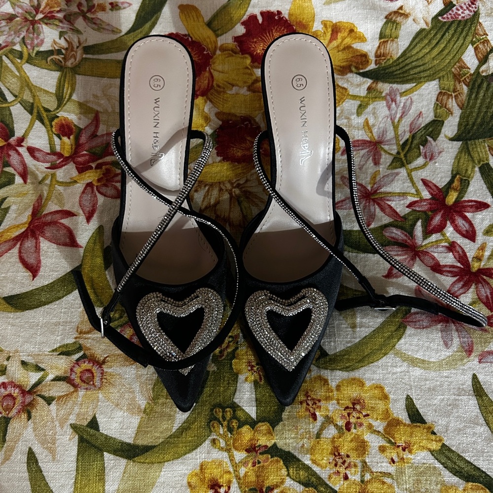 Elegant Black, Heart Embellished Strappy Stilettos Heels